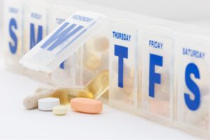 Box to organize pills by the day of the week